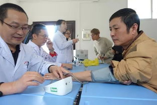 医疗列车驶入贵阳 健康咨询反响热烈，惠民服务暖人心